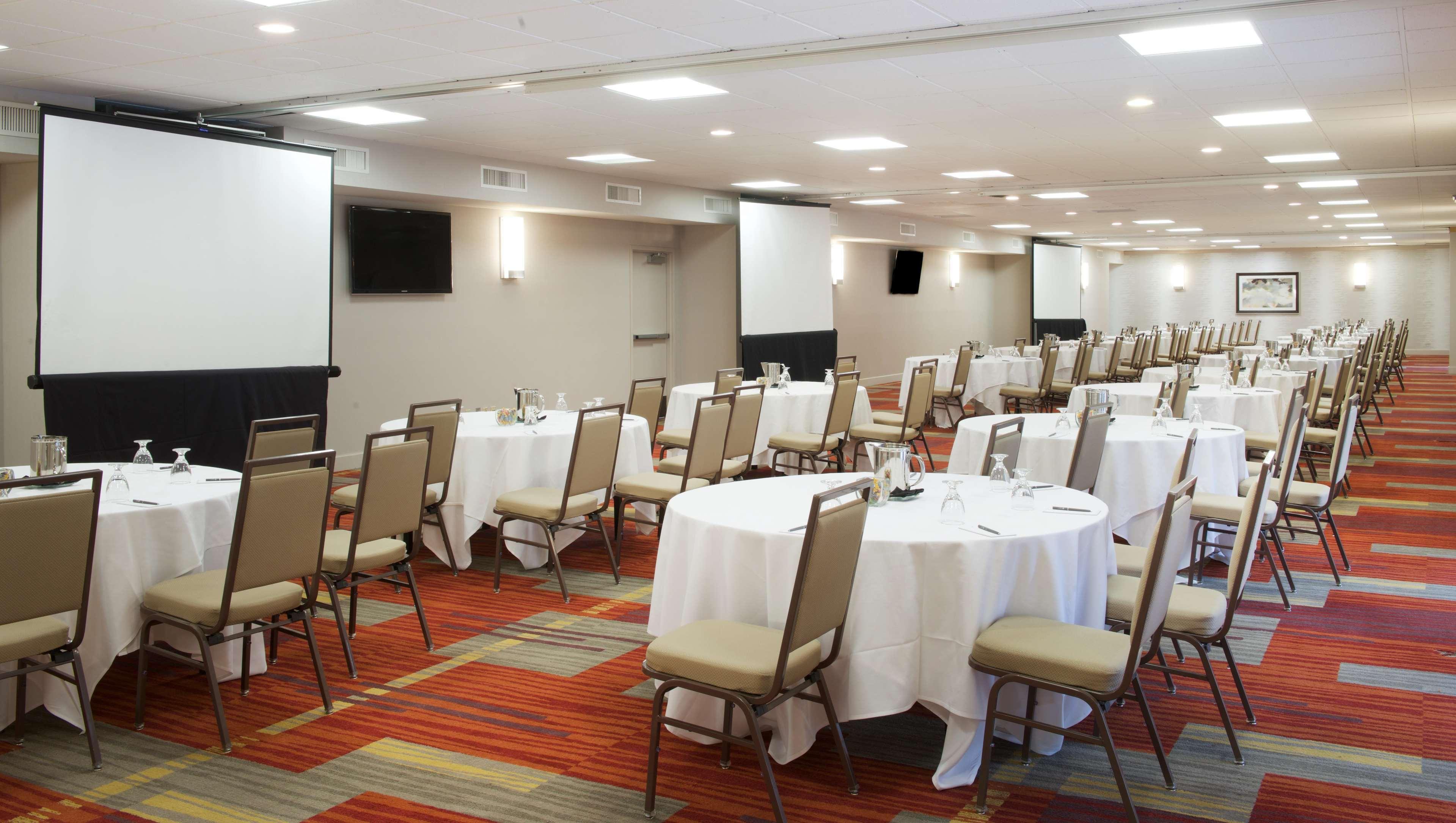 Embassy Suites By Hilton Colorado Springs Ngoại thất bức ảnh