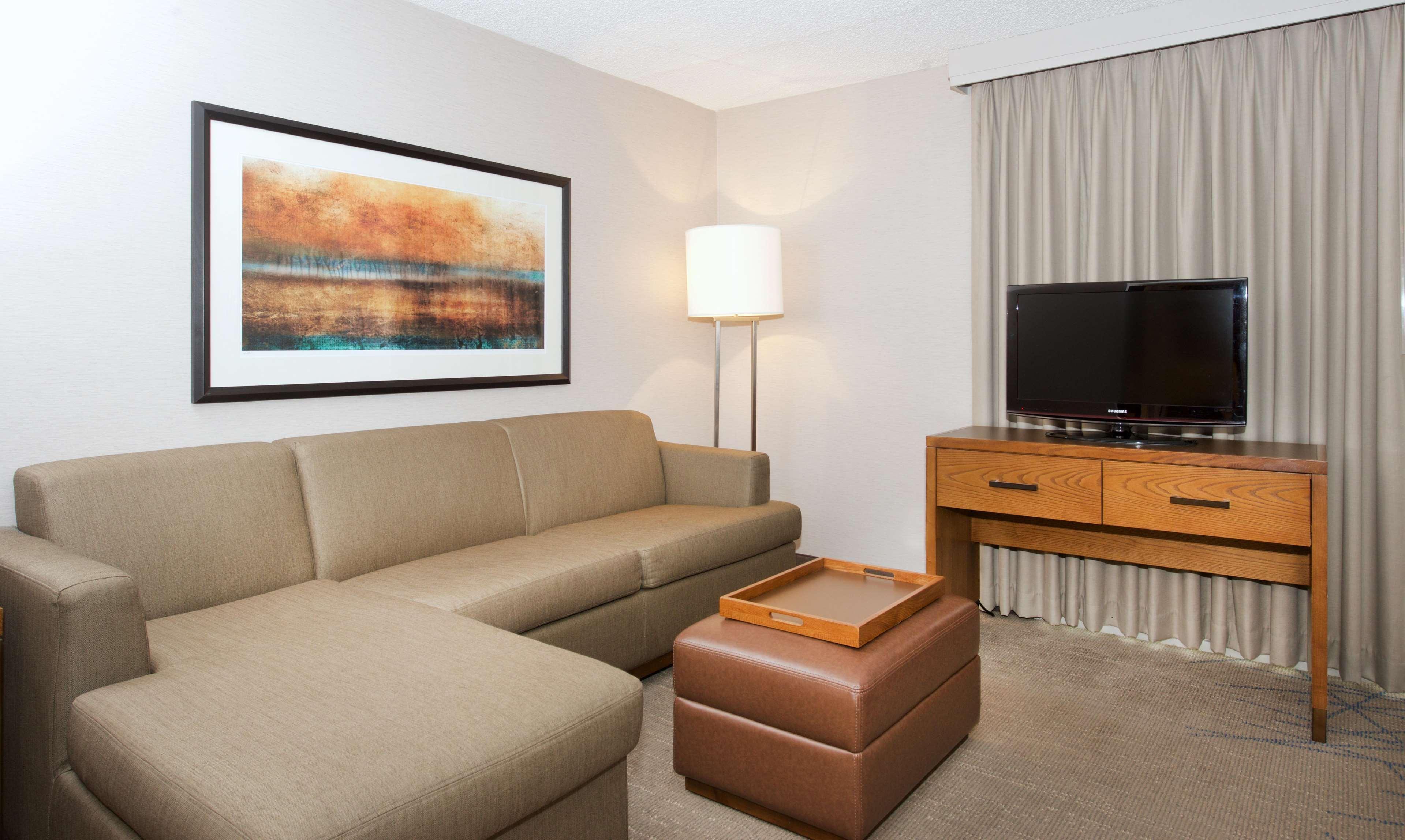 Embassy Suites By Hilton Colorado Springs Ngoại thất bức ảnh