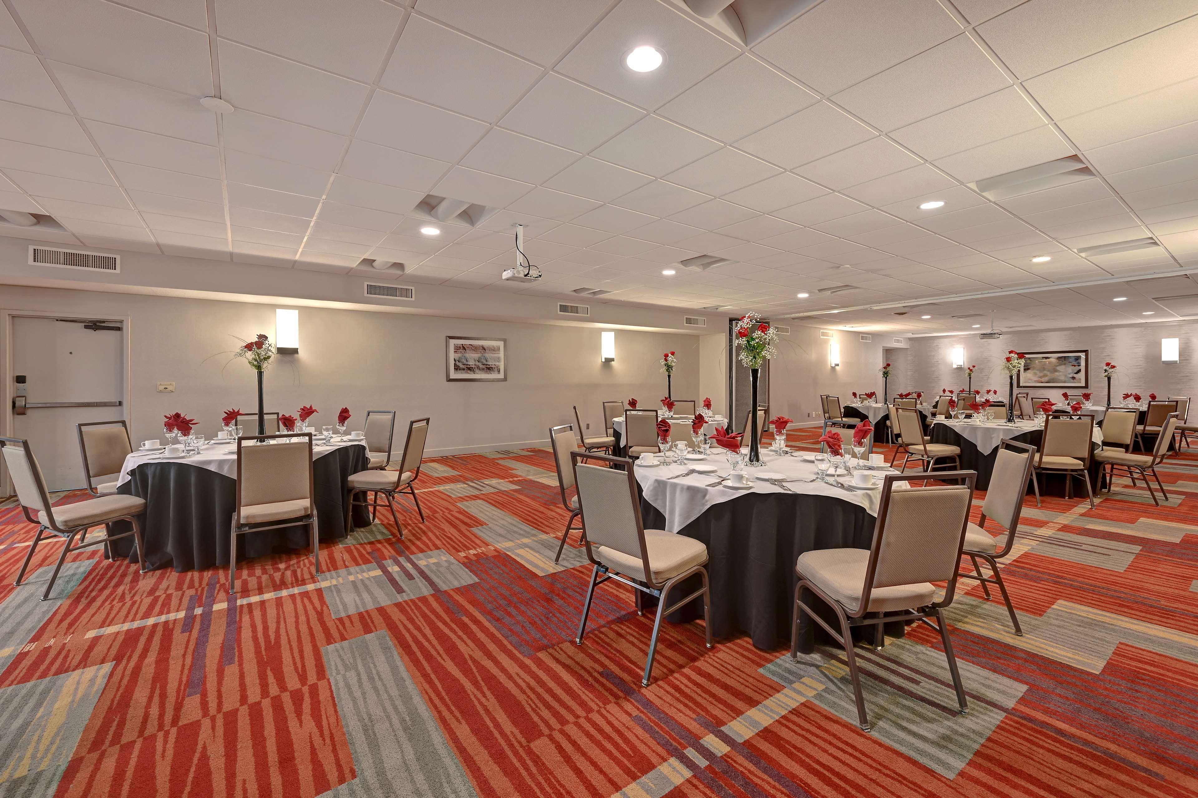 Embassy Suites By Hilton Colorado Springs Ngoại thất bức ảnh