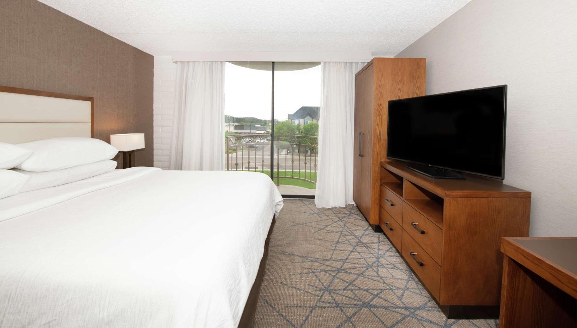Embassy Suites By Hilton Colorado Springs Ngoại thất bức ảnh