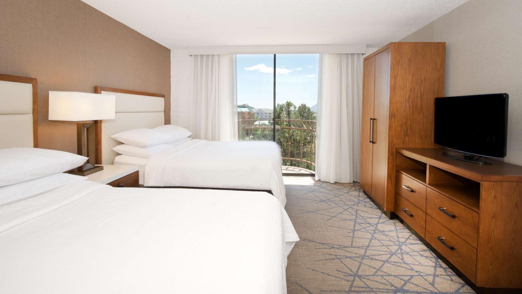 Embassy Suites By Hilton Colorado Springs Ngoại thất bức ảnh