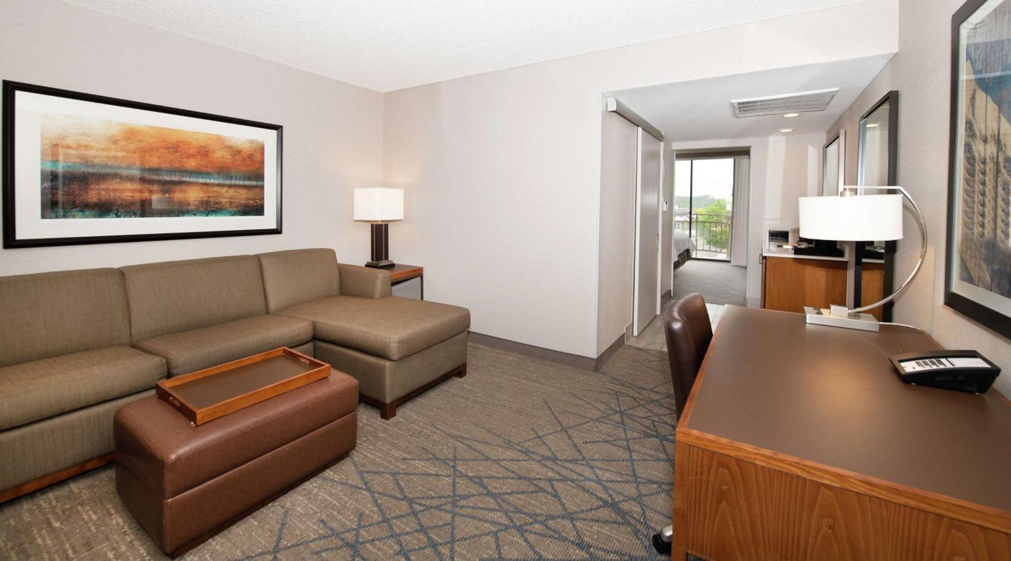 Embassy Suites By Hilton Colorado Springs Ngoại thất bức ảnh